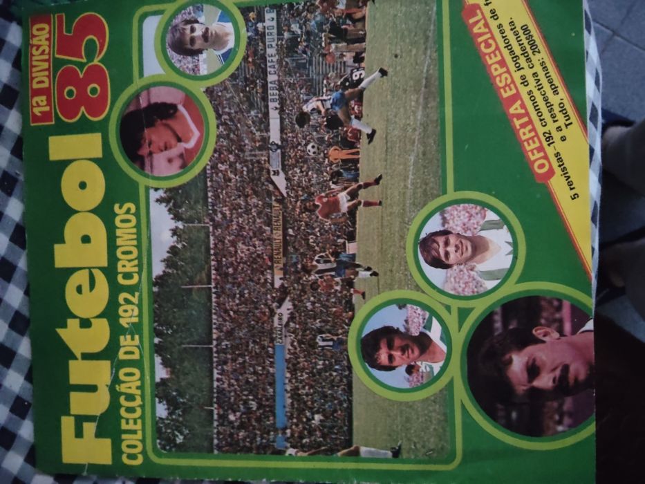 Caderneta futebol 85