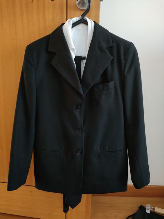 Traje académico Feminino tudo incluído