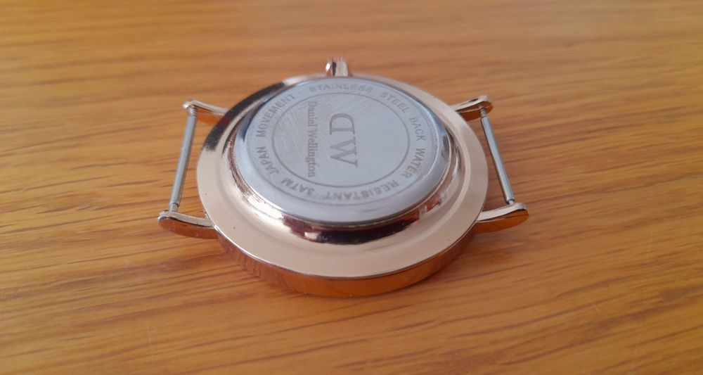 Relógio Daniel Wellington 3ATM Japanese Movement
