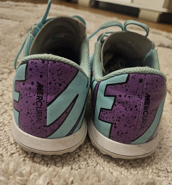 Buty sportowe Nike Mercuriale turf na halę i orlika  37,5