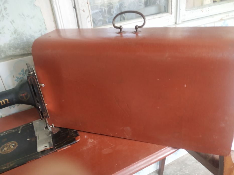 Продам швеюну машину"Nayman"Стартова ціна 140$