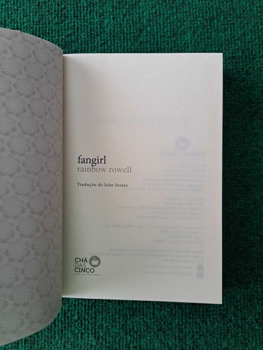 Fangirl - Rainbow Rowell