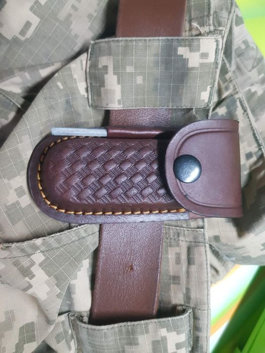 Ніж ЗСУ ручної роботи з дамаської сталі