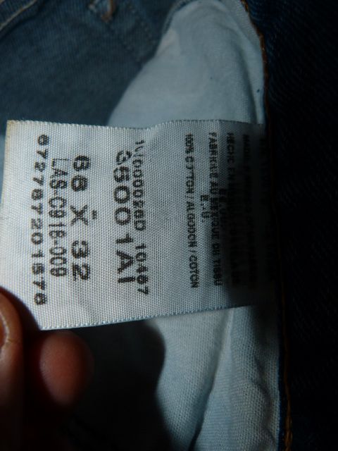 Джинсы огромные W=66/L=32-33 Wrangler