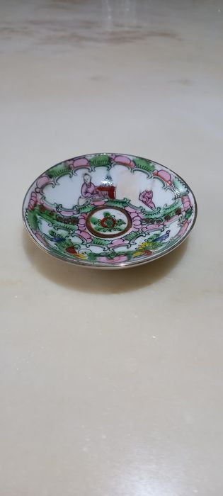 Used Chinese Saucer