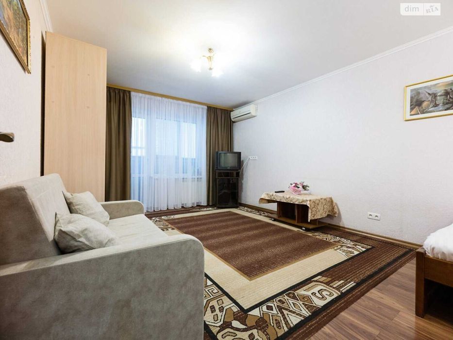 Берестейський проспект, 29 в Києві, КПІ, Охматдит