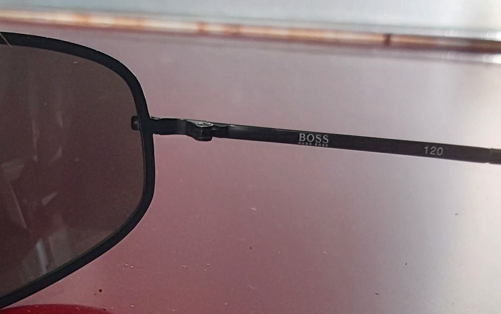 HUGO Boss óculos de sol