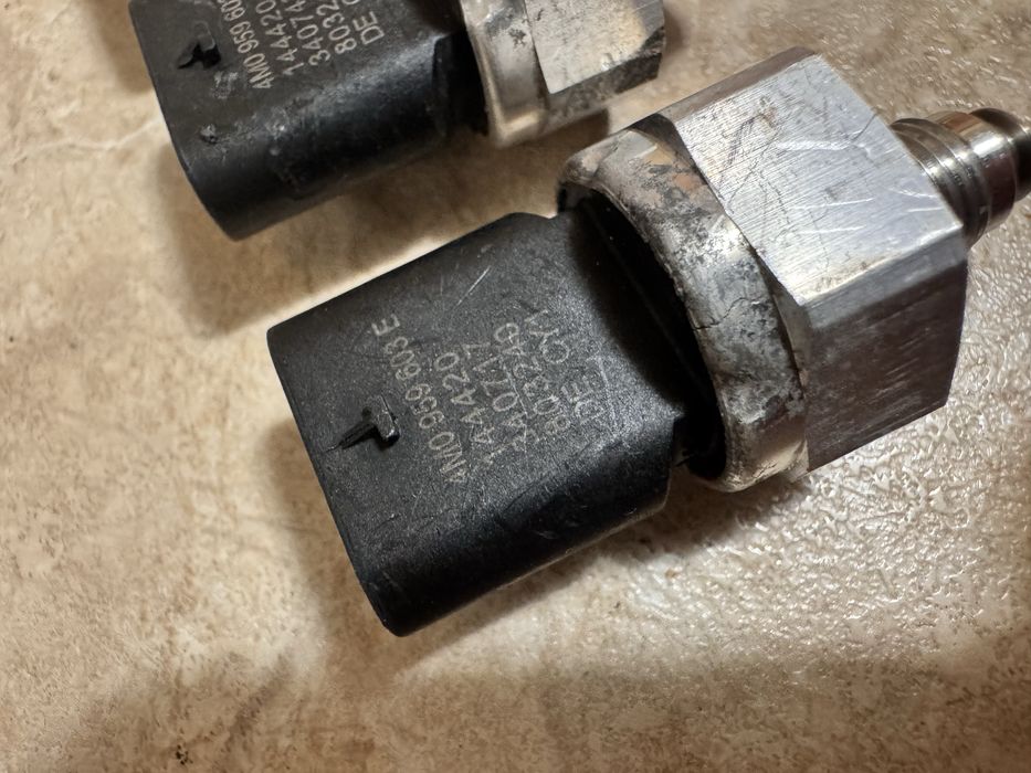 Датчик давления фреона 4M0 959 603 E