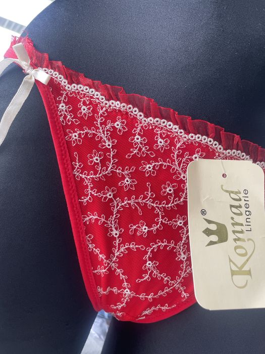 Stringi Fire r. S,M (355)