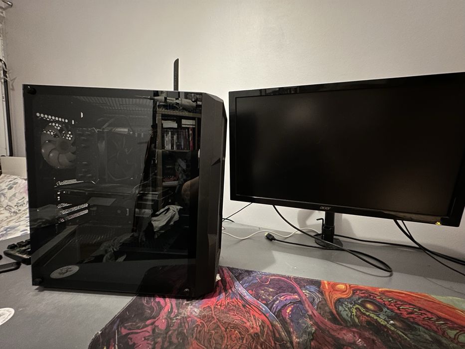 Komputer stacjonarny