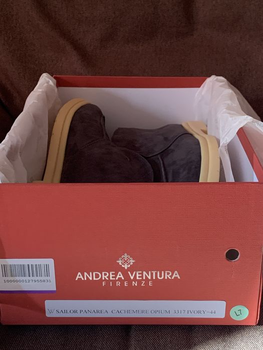 Лофери Андреа Вентура(Італія)