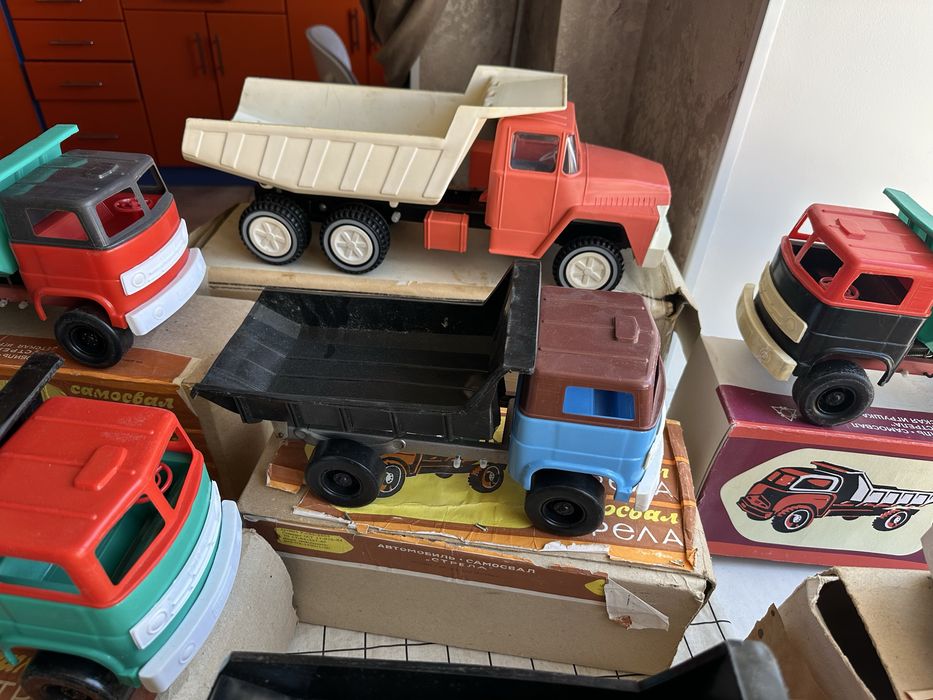 Ігрушка ссср Грузовик Краз Стріла