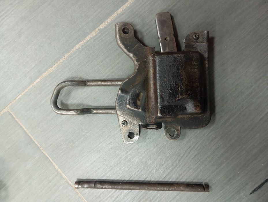 Замок блокування підніжки (антиугон) Suzuki Lets 2 / New