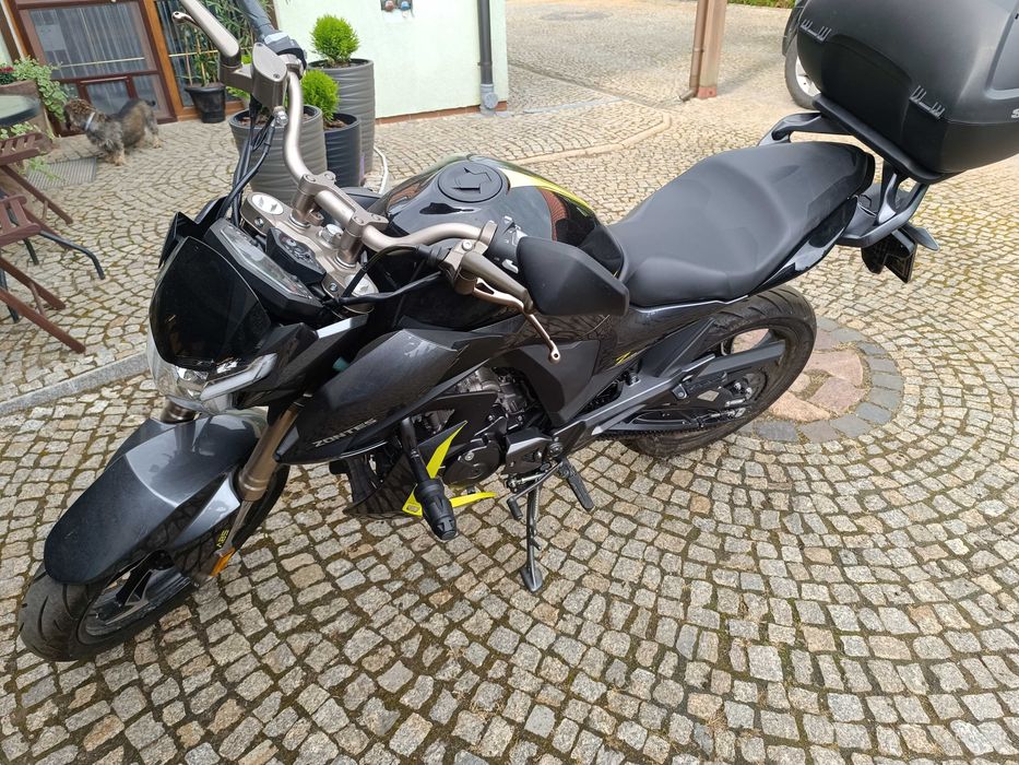 Sprzedam motocykl Zontes Z2