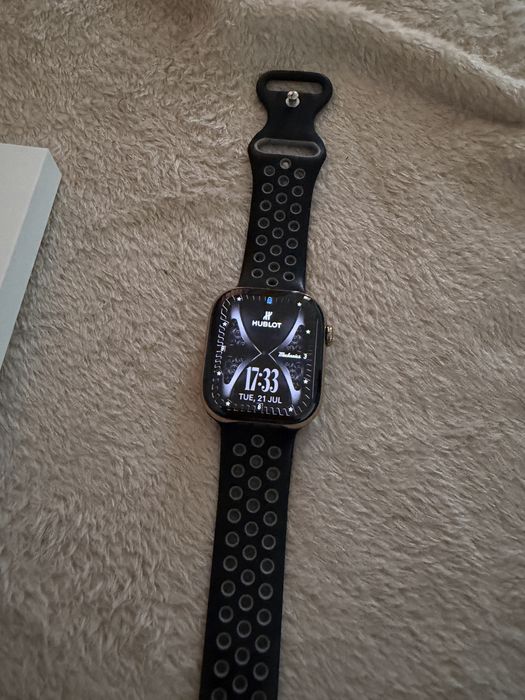 Apple Watch 11 Gold Titanium stan idealny, dodatki 500 zl Etui, paski