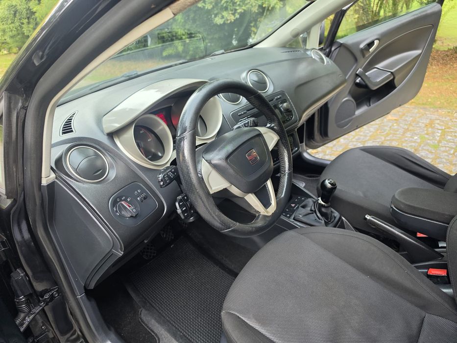 Seat ibiza 1.6 Tdi 90Cv Ano 2009/10