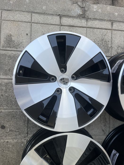 Jantes 20” 5x130 Originais Porsche Macan 4S Electric