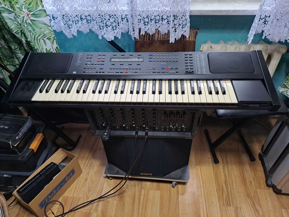 Keybooard by Ketron MS 60