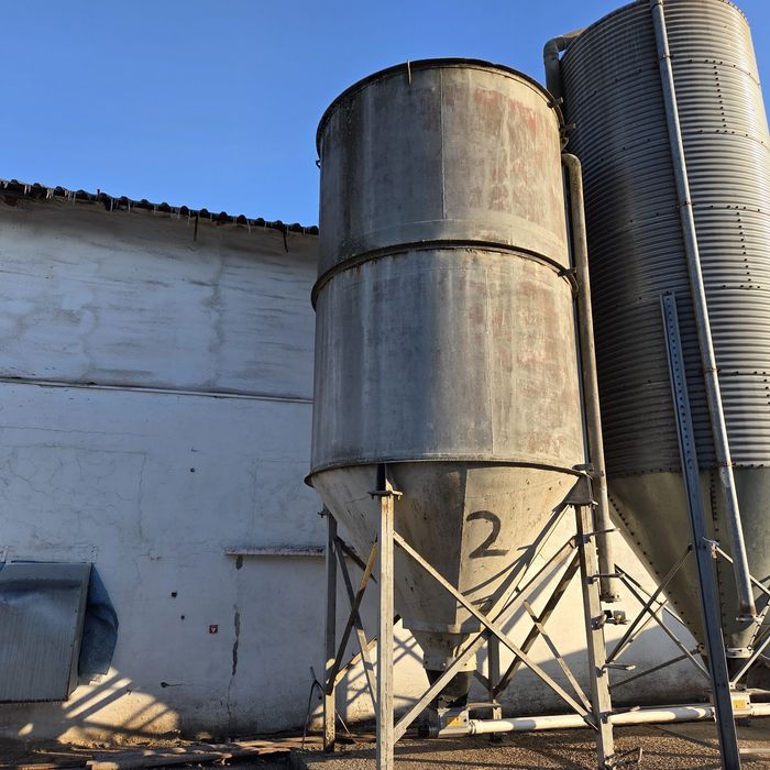 Silos na paszę zboże cement