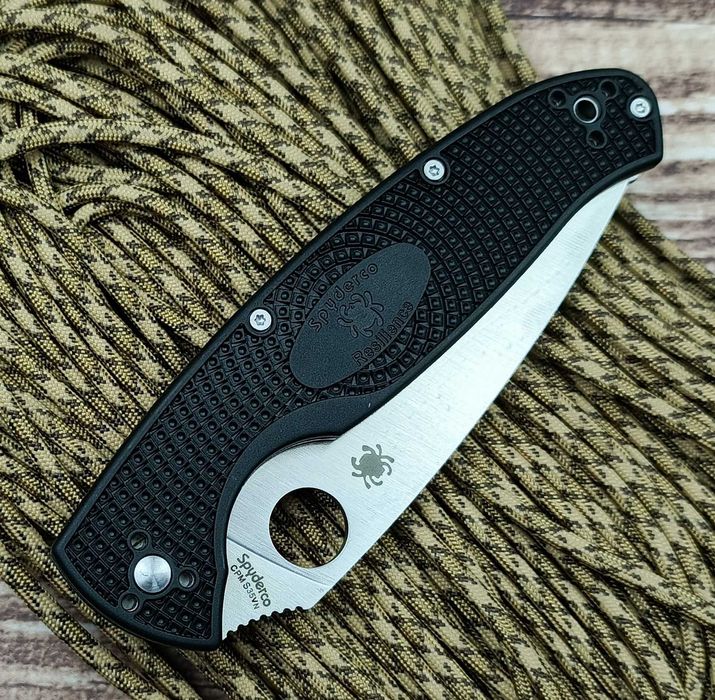 Брелок EDC фолдер Spyderco Resilience FRN