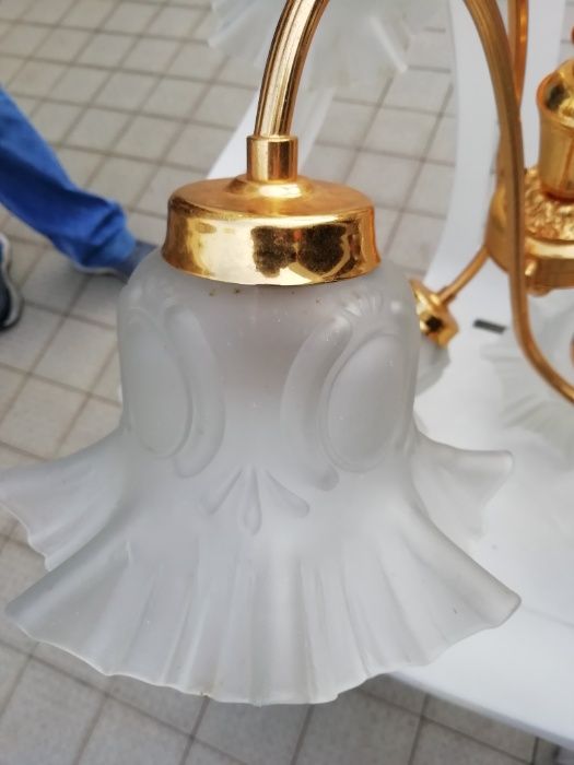 Candeeiro teto 6 braços dourado