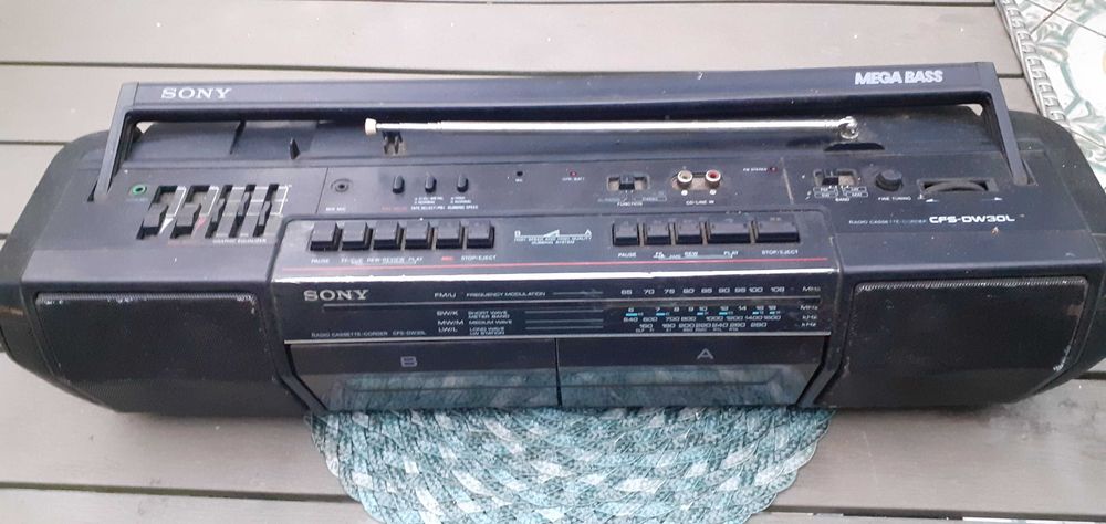 Radiomagnetofon Sony