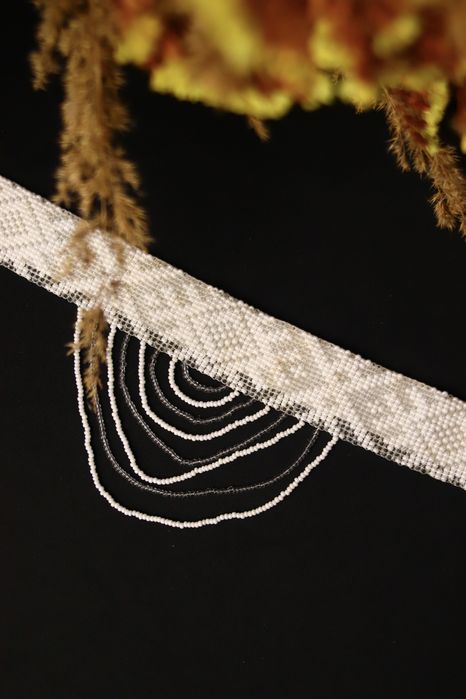 Гердан на стрічці із звісами