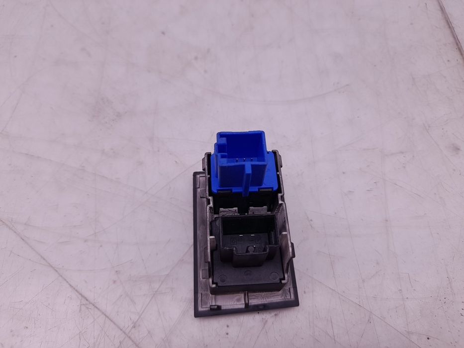 Botão / interruptor 4 piscas VOLKSWAGEN Golf VII Variant (BA5, BV5)