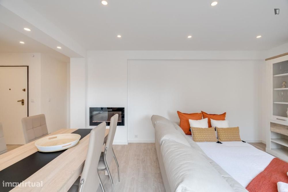 Apartamento com 1 quartos - localizado em Póvoa de Varzim Porto