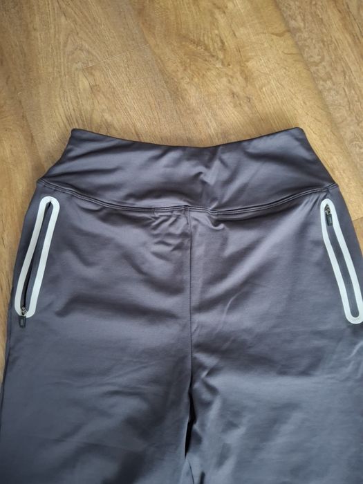 Leginsy damskie kompresyjne Asos 4505 roz .36