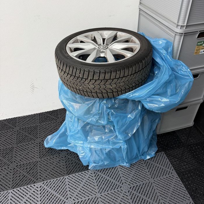 Колеса/диски оригінал Volkswagen/Skoda/Seat/Audi 5/112 r17