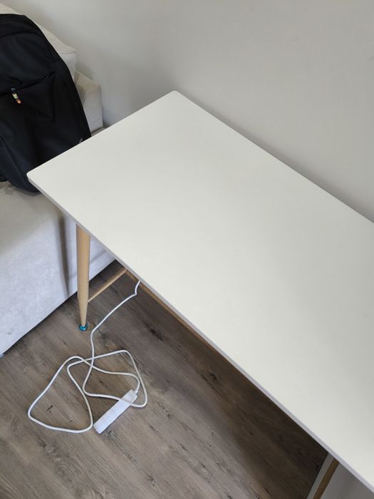 Vendo mesa alta tipo bar Beliani