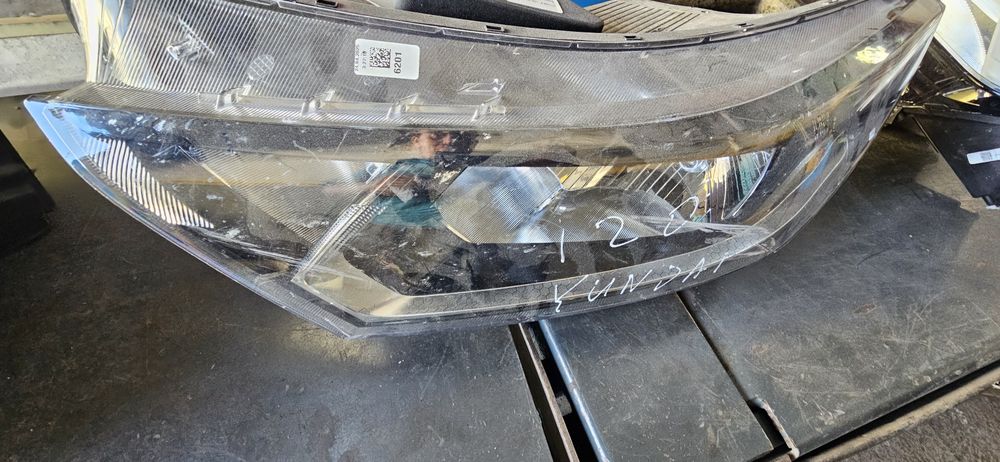 Farol yundai i 20