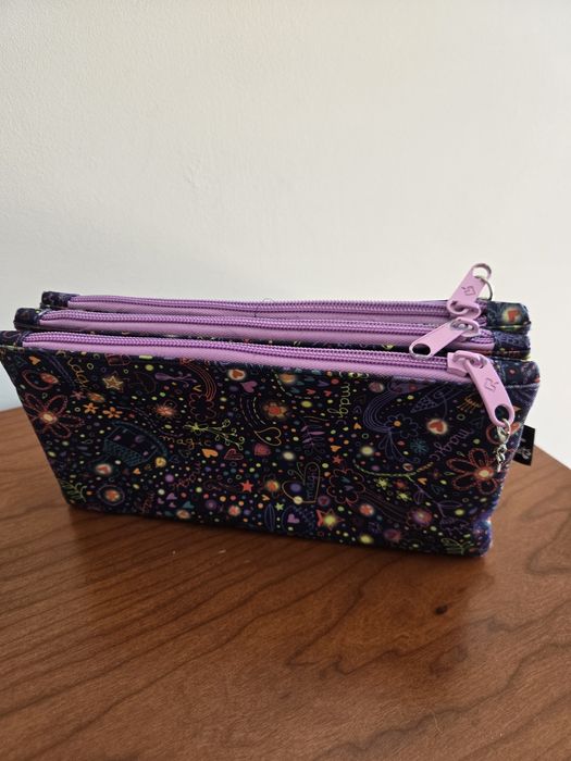 Estojo escolar como novo