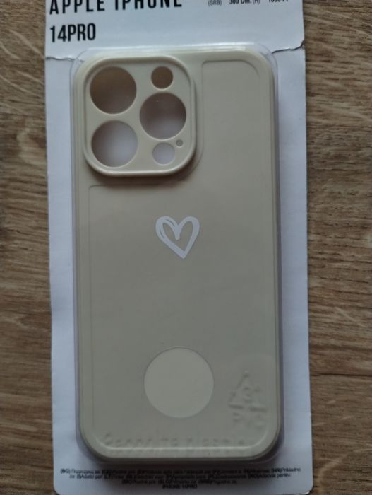 Etui do apple 14 pro