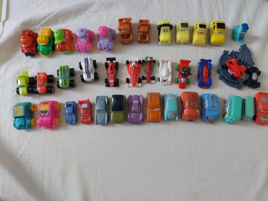 Продам машинки киндерные