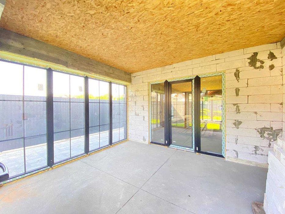 Продається ЗДАНИЙ сучасний одноповерховий будинок в крутій локації