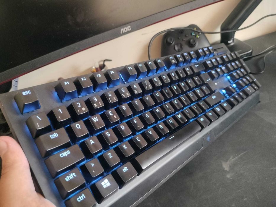 Vendo teclado e rato da RAZER