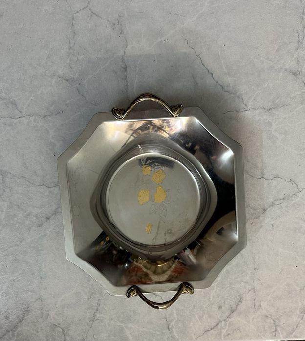 Pequena bandeja de inox