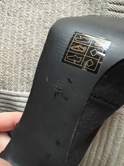 Buty na obcasie rozmiar 36