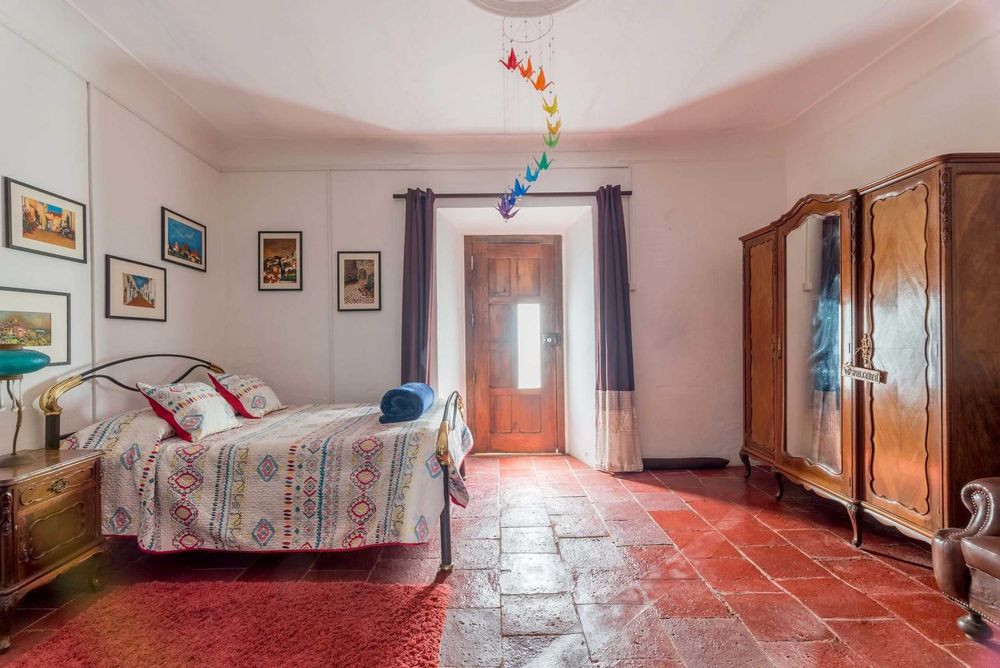 Espaço para Venda com 150 m2 para Moradia; AL  ou Comércio.