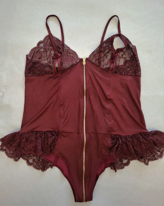 Сексуальний боді Ann Summers, ХЛ
Боді Ann Summers Tasha зі штучної шк