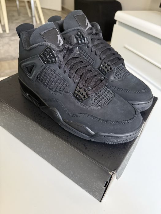 Jordan 4 Retro Black Cat 2025