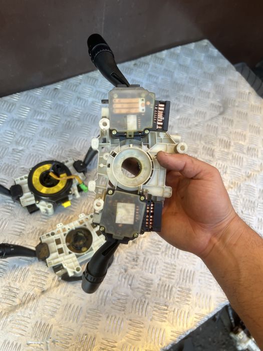 Переключатель поворотов дворников Киа черато kia cerato 08год