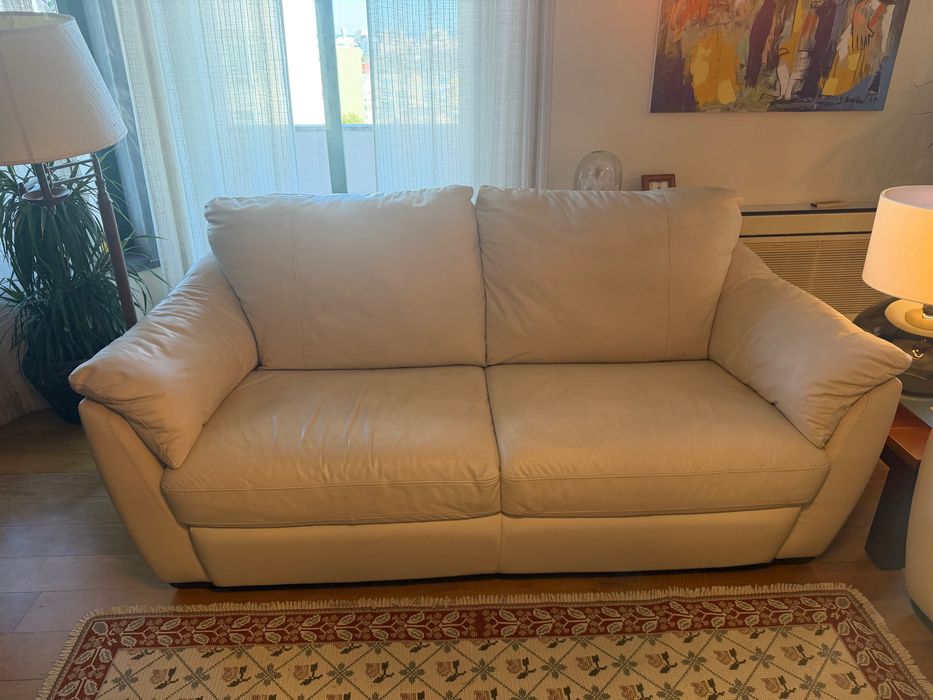 Sofás em pele IKEA