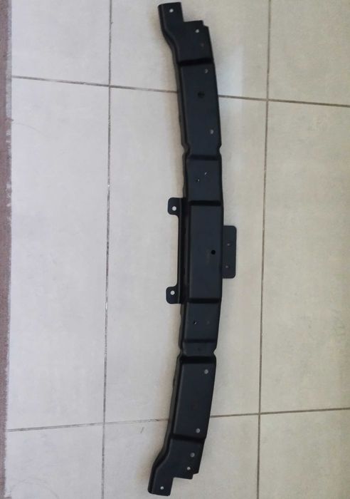 Арка накладка крила Кронштейни інше на Infinity qx50 gx55