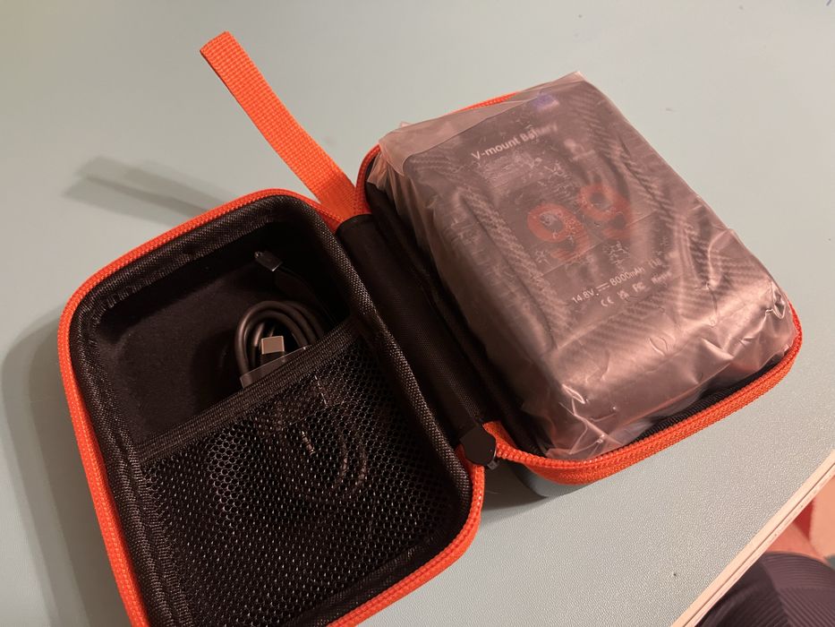 Baterie v lock blackmagic Dji ronin rs4 usb c nowe