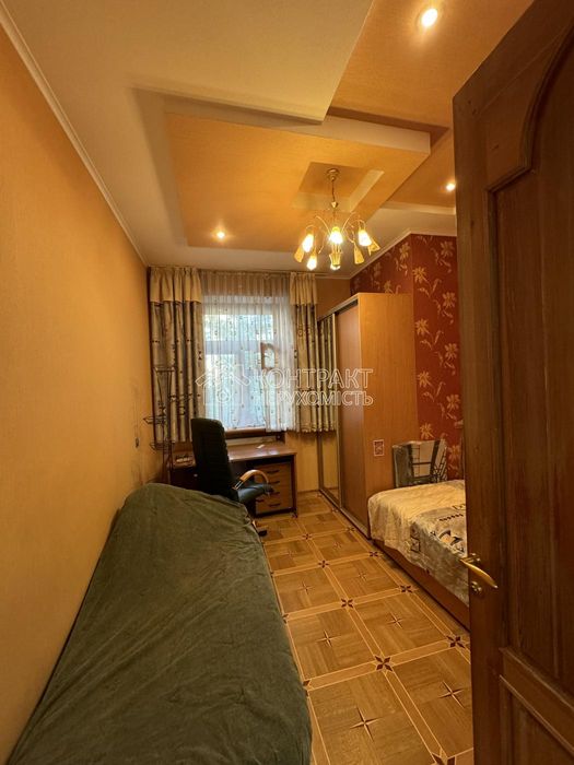 Продам 4к квартиру сталінка Центр Держпром Ромена Роллана єВідновлення