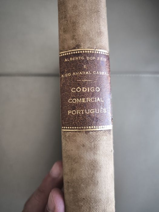 Código comercial Português em ótimo estado de 1946