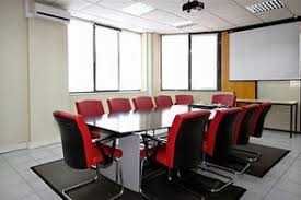 Trespasse de Centro de Empresas no Porto.